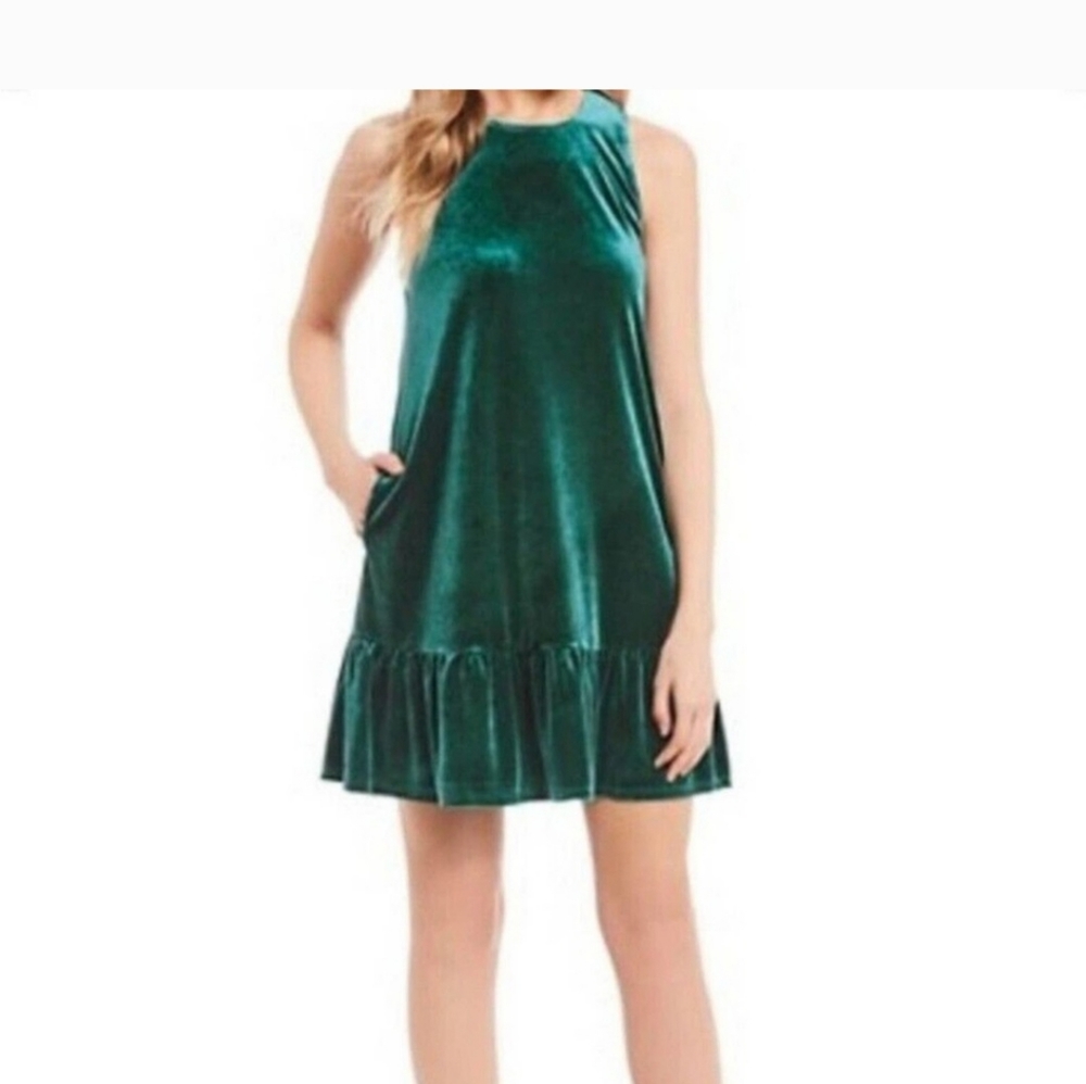 Copper Key Juniors Dress Size Small Green Velvet Sleeveless Ruffle Hem